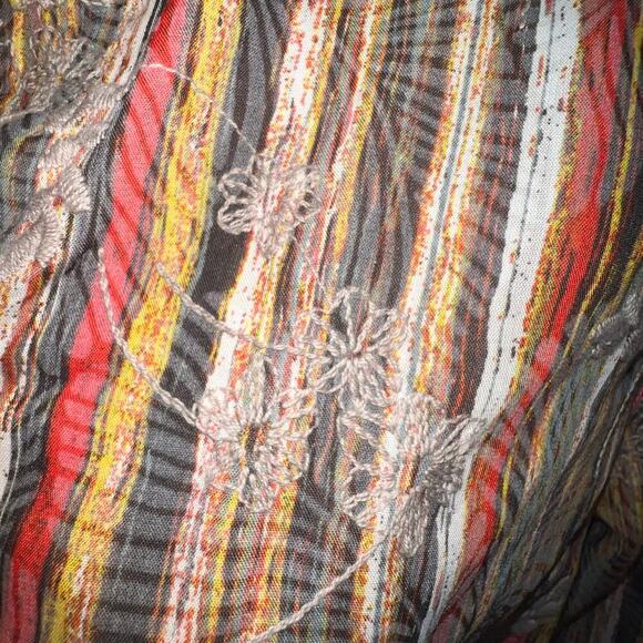 Multiples ladies M button front embroidered ruffle wire neck western Y2K blouse - Picture 4 of 9